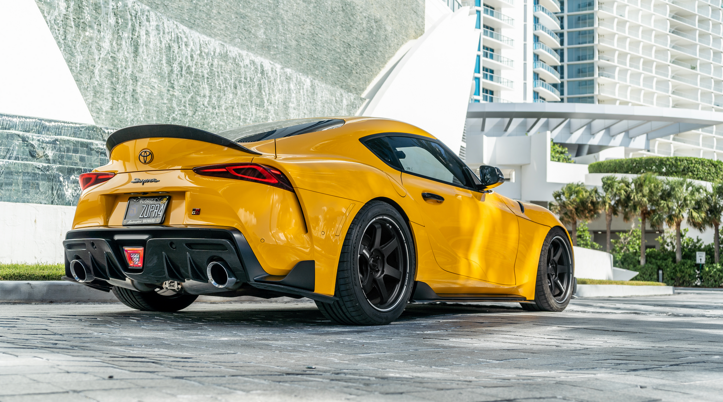 EOS Artisan Style carbon rear ducktail