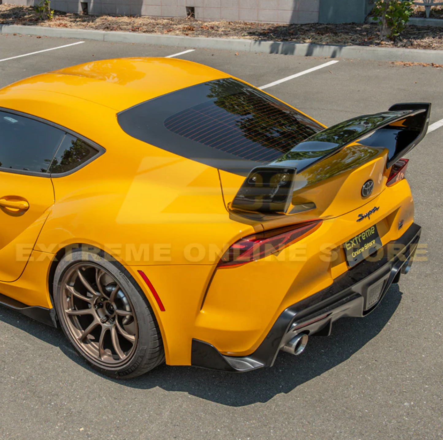 EOS SH style rear wing