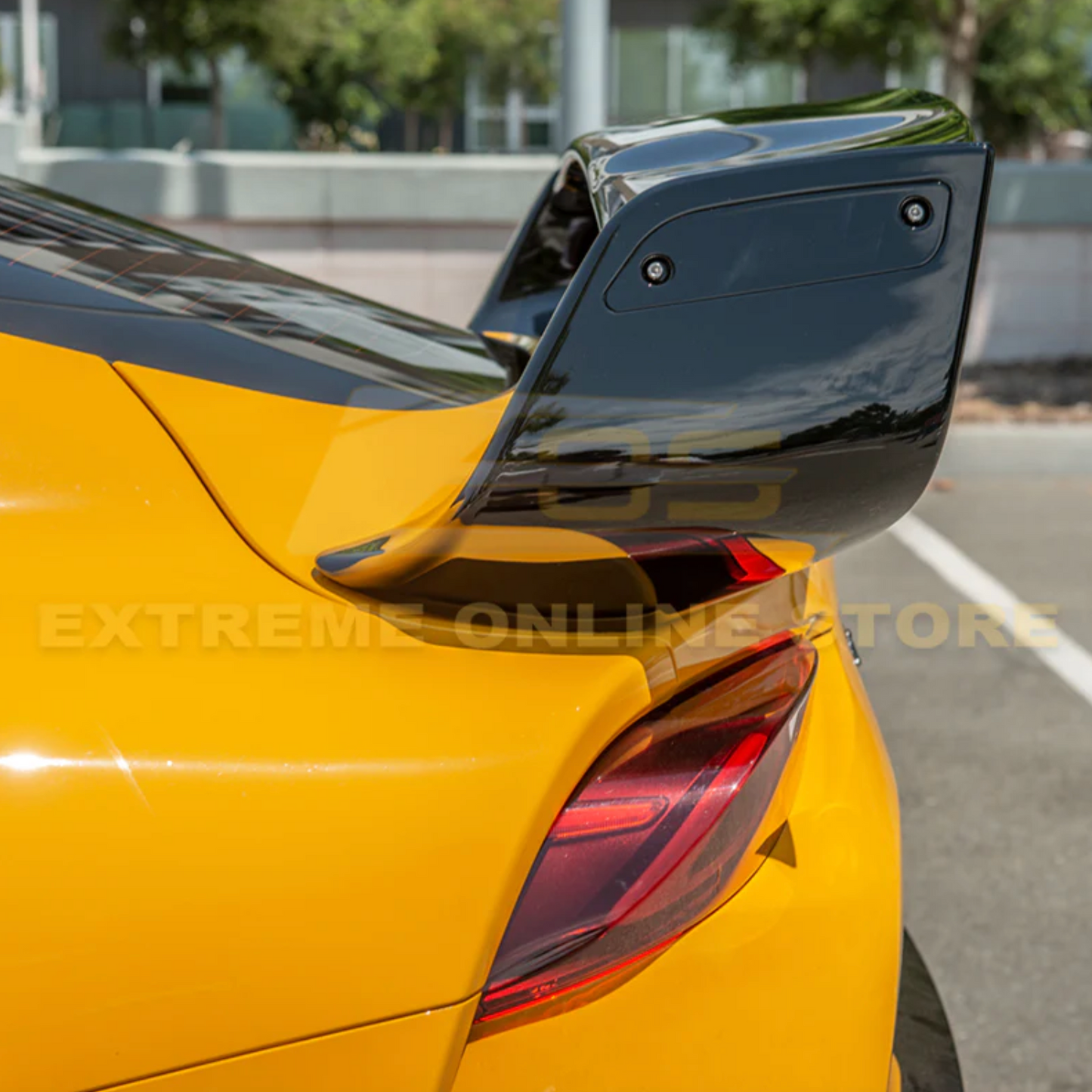 EOS SH style rear wing
